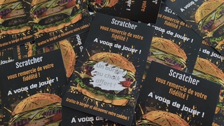 Our customizable scratch-off visuals for restaurants are perfect for all types of dining establishments, such as pizzerias, brasseries, cafes, bistros, fine dining restaurants, and even fast-food joints. We offer attractive designs for menus, dishes, drinks, and even desserts. With our ready-made templates, you can easily and quickly customize your scratch tickets with your brand colors, add your contact information, logo, and choose the hidden prizes to be won. Stand out with original and professional scratch cards to build customer loyalty and boost your revenue! Our customizable scratch-off visuals for restaurants are perfect for all types of dining establishments, such as pizzerias, brasseries, cafes, bistros, fine dining restaurants, and even fast-food joints. We offer attractive designs for menus, dishes, drinks, and even desserts. With our ready-made templates, you can easily and quickly customize your scratch tickets with your brand colors, add your contact information, logo, and choose the hidden prizes to be won. Stand out with original and professional scratch cards to build customer loyalty and boost your revenue!